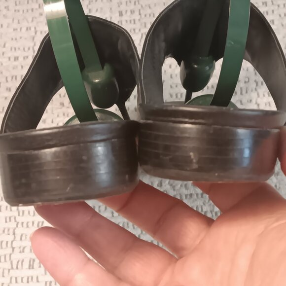 Brighton 'Norma' women's heeled black leather flip flop sandals sz 9 N - Picture 8 of 14